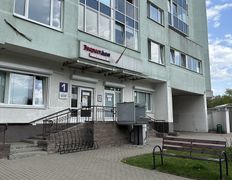 Стоматология ЭверестДент, Вход - фото 2