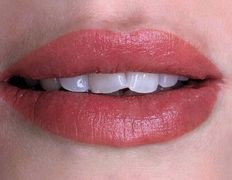 Студия ГЕЛЕНС, Перманентный макияж губ - фото 2