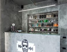 БАРБЕРШОП | МАГАЗИН MADBEARD BARBERSHOP (Мэдберд барбершоп), Интерьер - фото 1