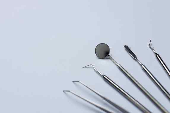 Ученые нашли природный механизм борьбы с кариесом