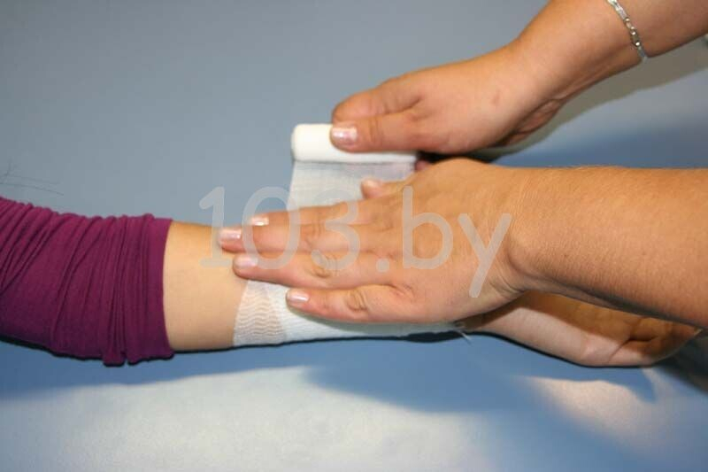 Наложение перевязочного пакета8.JPG