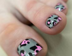 Студия подологии и эстетики IloNails studio (ИлоНеилс студио), Педикюр - фото 2