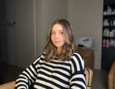 Салон красоты Zhukovskaya (Жуковская), Окрашивание волос - фото 1