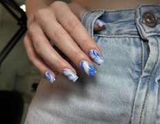 Салон красоты Izumrud (Изумруд), Маникюр и педикюр - фото 2