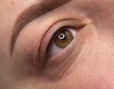 Студия ГЕЛЕНС, Перманентный макияж век — межресничка - фото 1