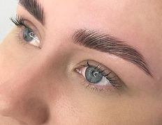 Салон красоты Pavlin Немига (Павлин), Коррекция, окрашивание бровей - фото 1