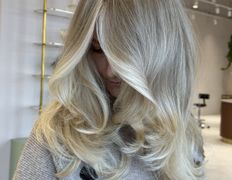 Салон красоты I&D beauty studio (Ай&Ди бьюти студио), Работы мастера по стрижкам Рустана Туманского - фото 2