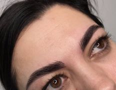 Салон красоты Шевелюра, Долговременная укладка, окраска бровей хной - фото 4