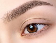 Салон красоты Эгоист&ка, Коррекция и окрашивание бровей - фото 1