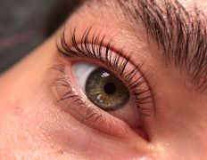 Салон красоты Шевелюра, Ламинирование ресниц - фото 6