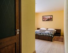 База отдыха  Бабушкина хата, Гостевой дом на 10 человек - фото 3