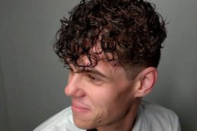 Открыта запись на химическую завивку для женщин и мужчин!