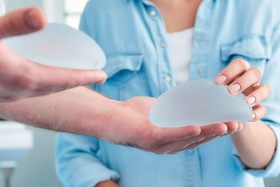 Мифы и правда о шрамах после маммопластики: когда всё заживет?