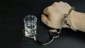 Как бросить пить: доступные методы и профессиональная помощь