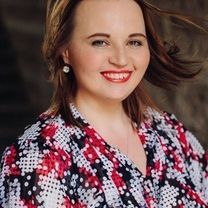 Плакса Елена