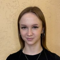 Лопух Анна