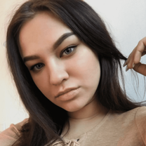 Высоцкая Карина