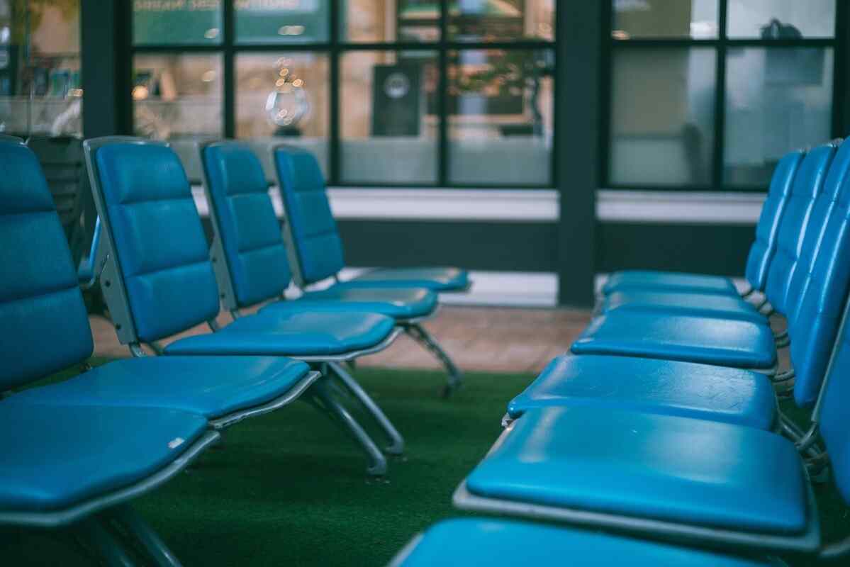 Каждые 30 минут без движения повышают риск рака: ученые объяснили, что поможет его снизить