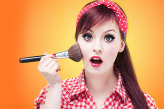 ТОП-7 пагубных бьюти-привычек, или Что можно и чего нельзя в повседневном макияже?