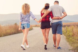 Любовница или жена? 9 карточек о чувствах в «любовном треугольнике»