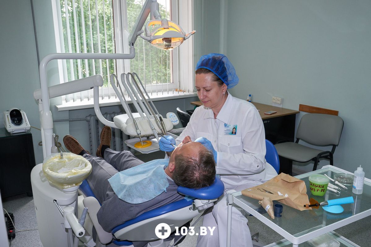 Ежедневный труд наших врачей-стоматологов  Стоматология «ОАО «Бел Стом Кристал»» - фото 1890533